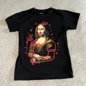 Black and Red Short Sleeve Tee with Mona Lisa Pop Art